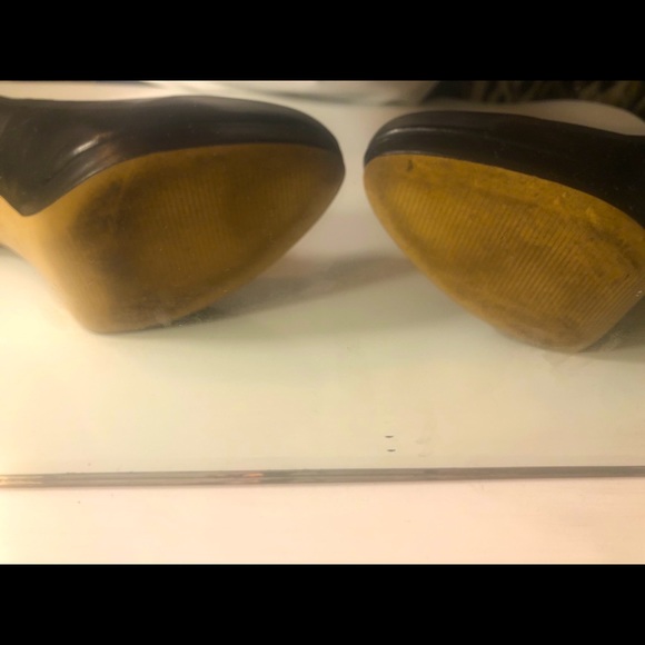 Heels - Picture 7 of 7